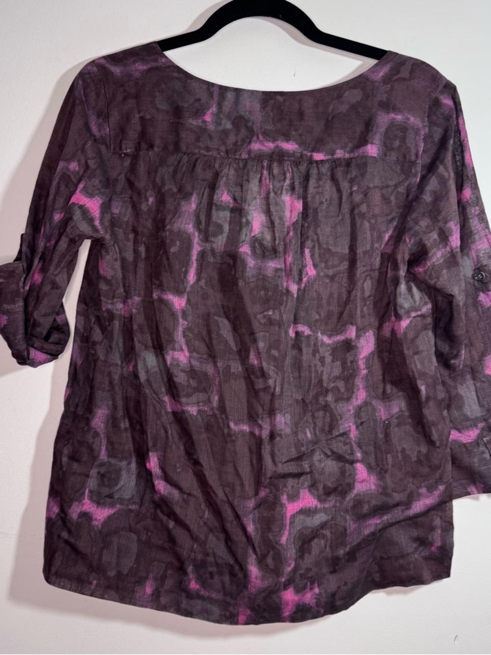 J.Crew Blouse Purple Pink Abstract Beaded Tassel Roll Tab Top - Picture 2 of 5